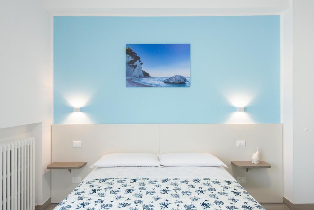 Nel Conero Affittacamere Numana Exteriör bild